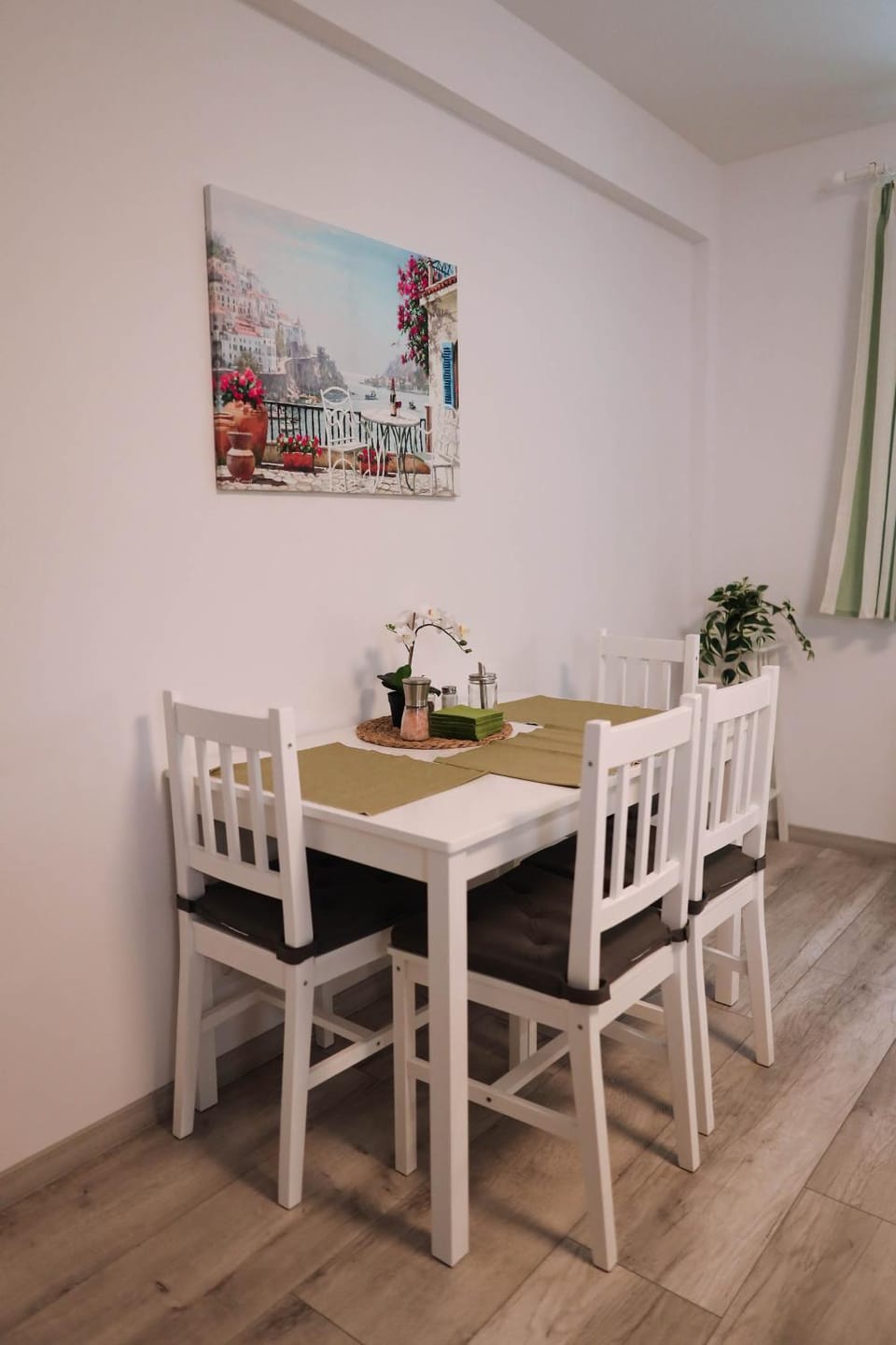 Flower Apartment Apartment in Czechia