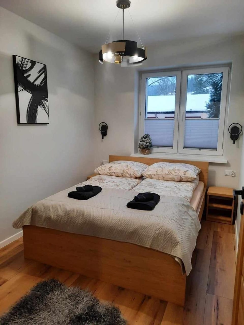 Bed, Bedroom