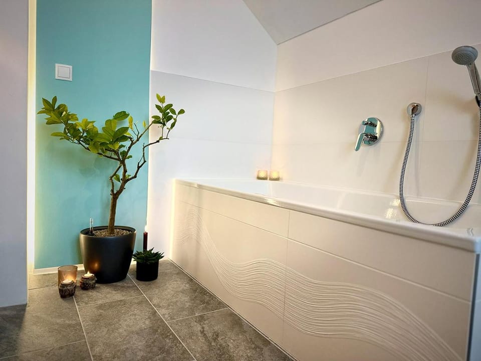 Bathroom, Bath