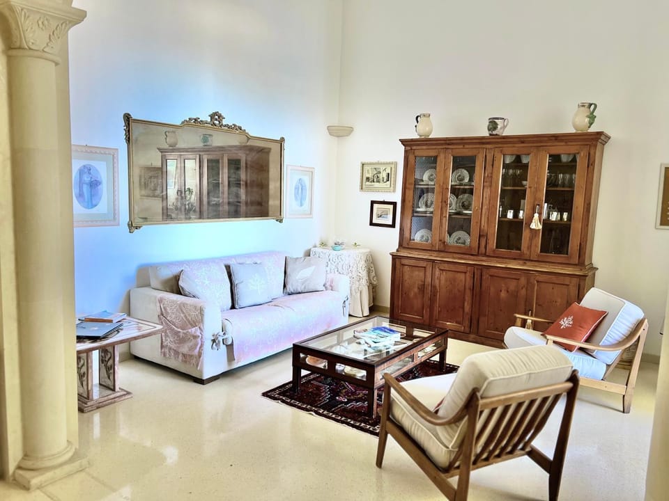 Lounge or bar