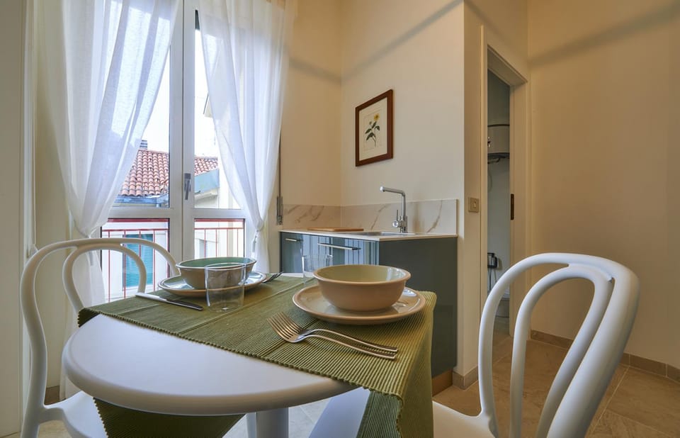 Balcony/Terrace, Dining area, dishwasher