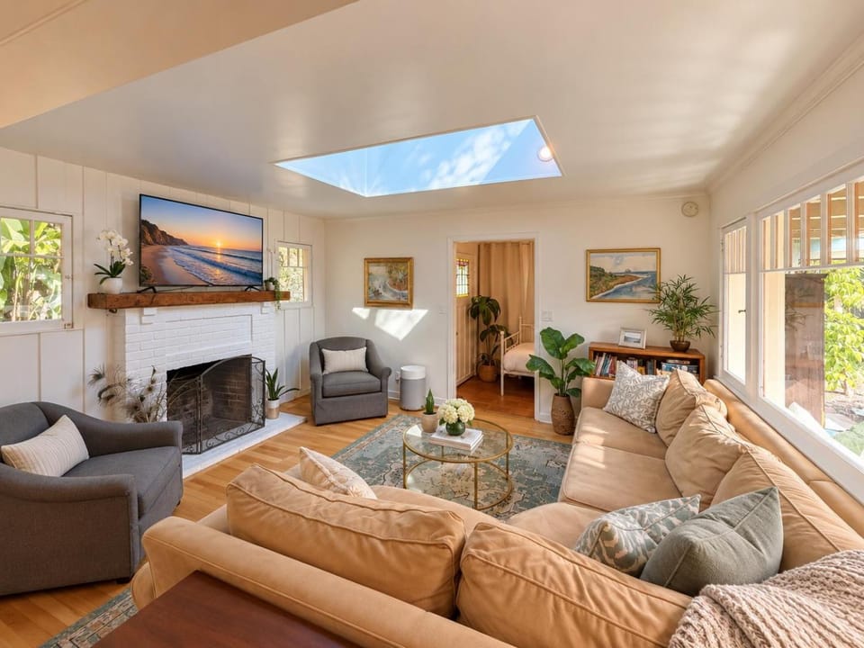 Hammonds Beach Haven House in Montecito