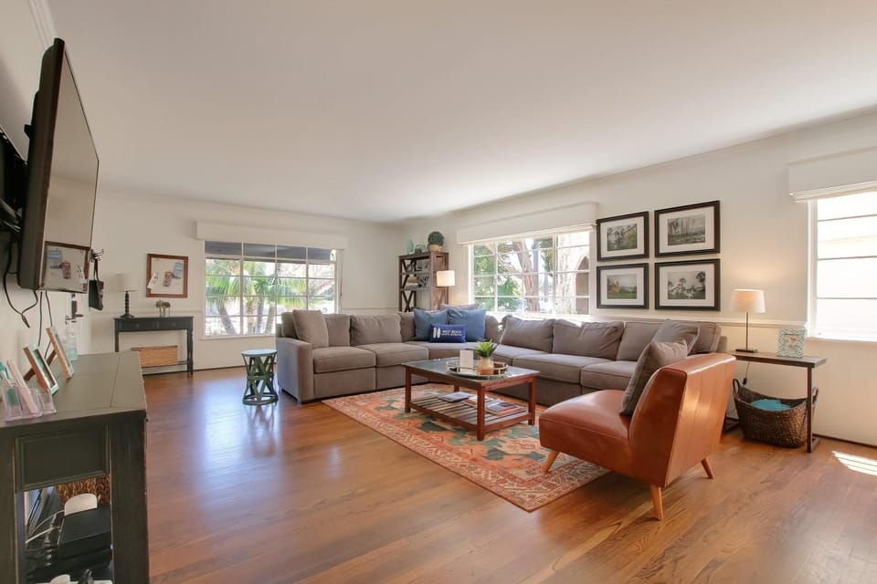 West Beach Villas 1 & 2 House in Santa Barbara