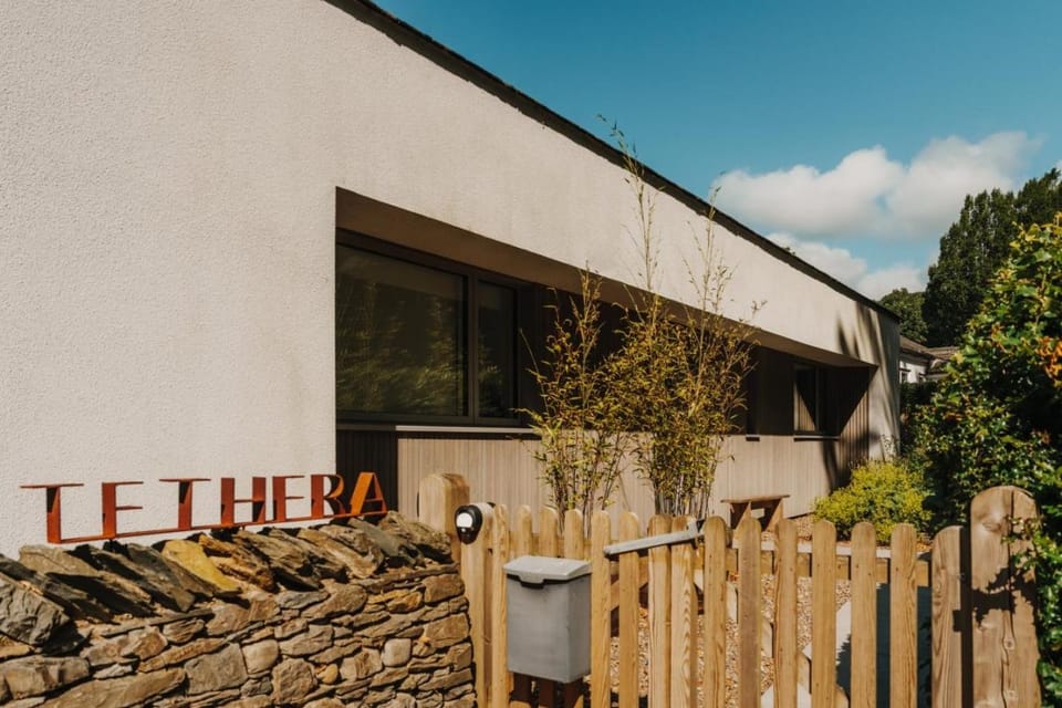 Tethera: Eco-Luxury Passivhaus on Ullswater Villa in England