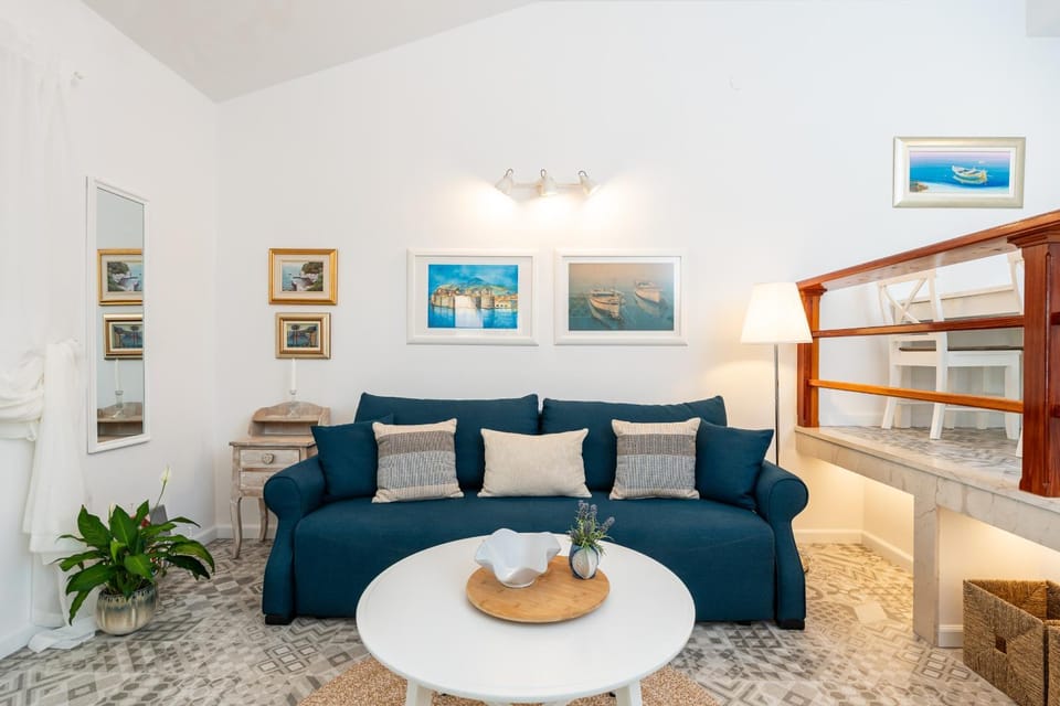 Apartments Ratac Lobrović with private beach and beautiful sunset Apartment in Dubrovnik-Neretva County