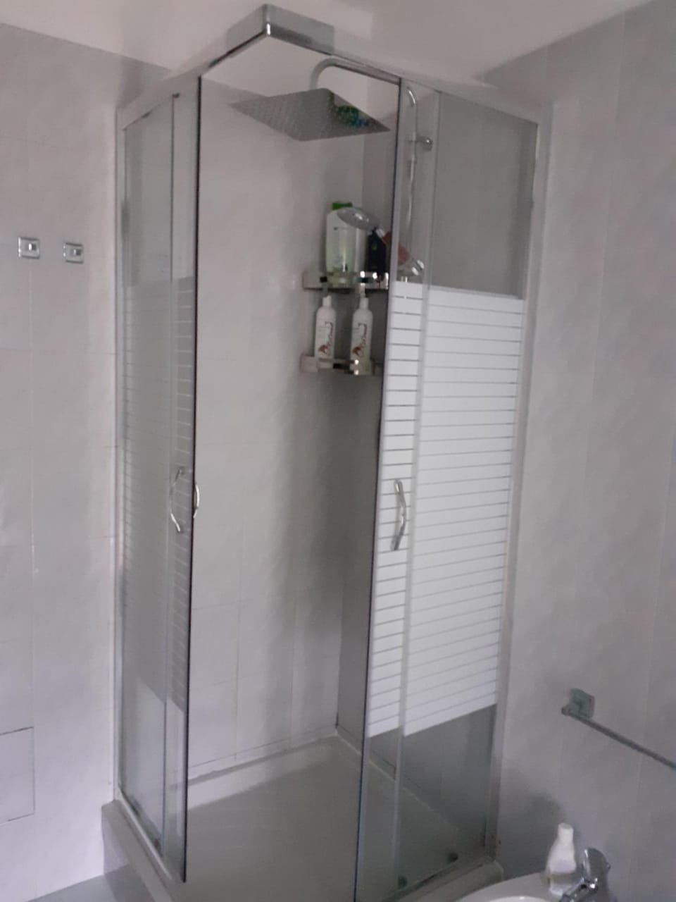 Bathroom, Living room