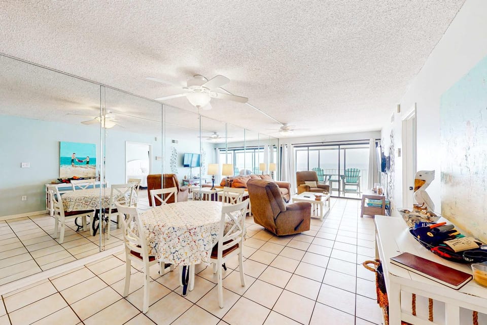 The Edgewater 81 House in West Beach