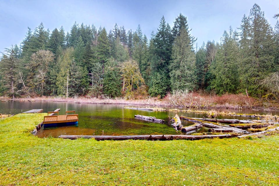 The Lake's Hidden Gem House in King County