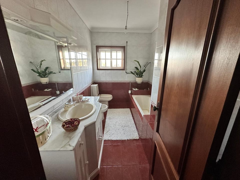 Toilet, Bathroom, Bath
