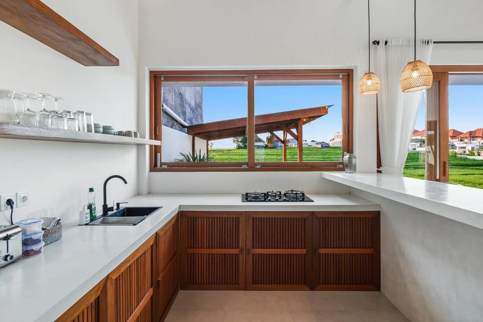 Kitchen or kitchenette, internet, minibar, stove, toaster