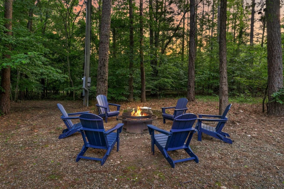 New Near Casino Cabin Hot tub Fire Pit Cabin in Broken Bow
