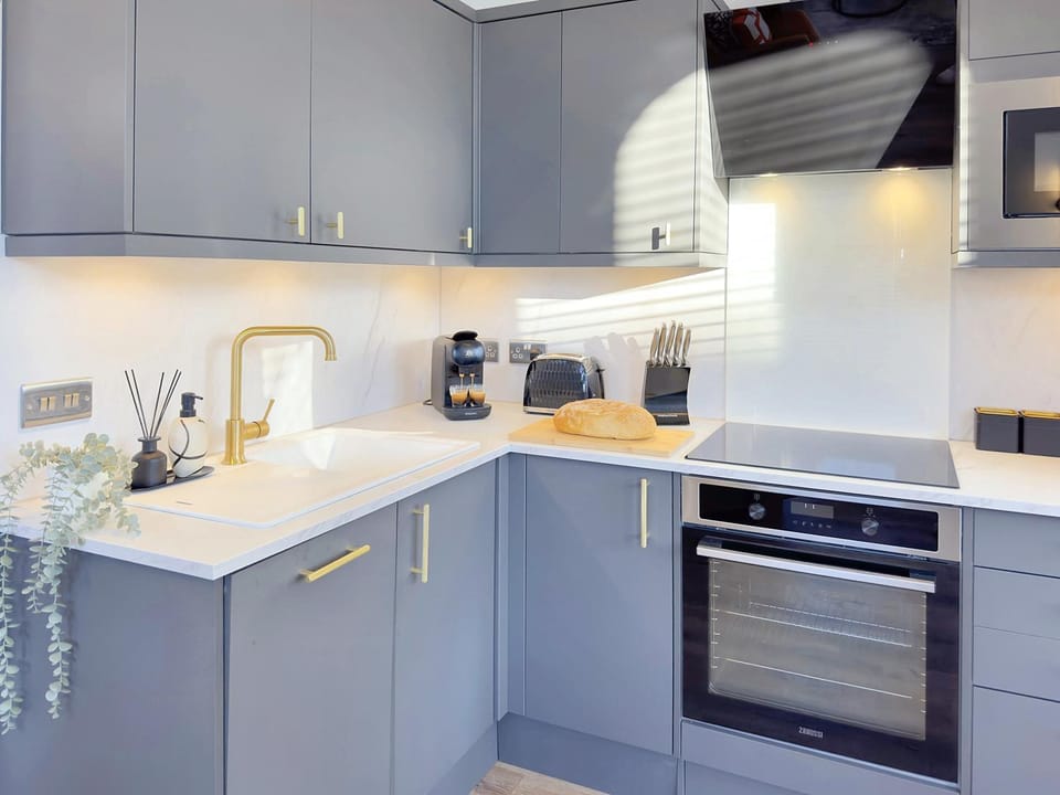 Harrogate House Apt 4 - Cheltenham Parade Loft Apartment in Harrogate