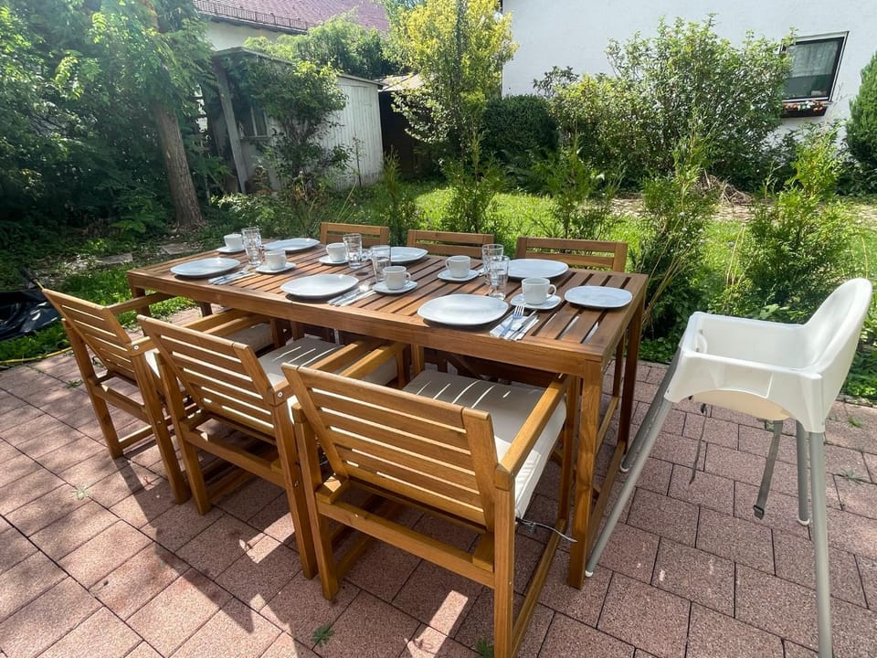 Patio, Garden, Garden, Balcony/Terrace, Seating area, Dining area, Garden view, Inner courtyard view