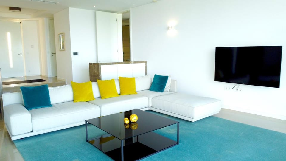 TV and multimedia, Living room, Seating area