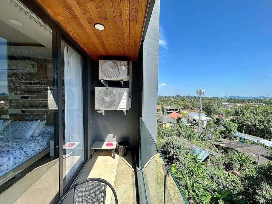 Day, Balcony/Terrace, Balcony/Terrace