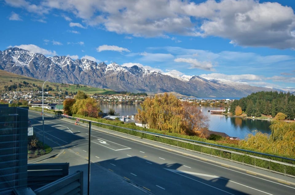 Natural landscape, Lake view, Mountain view