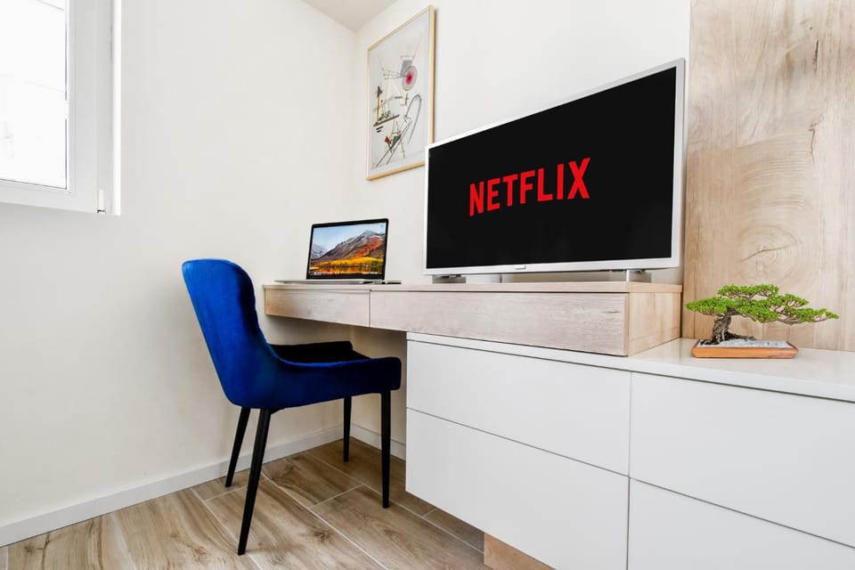 TV and multimedia, Bedroom