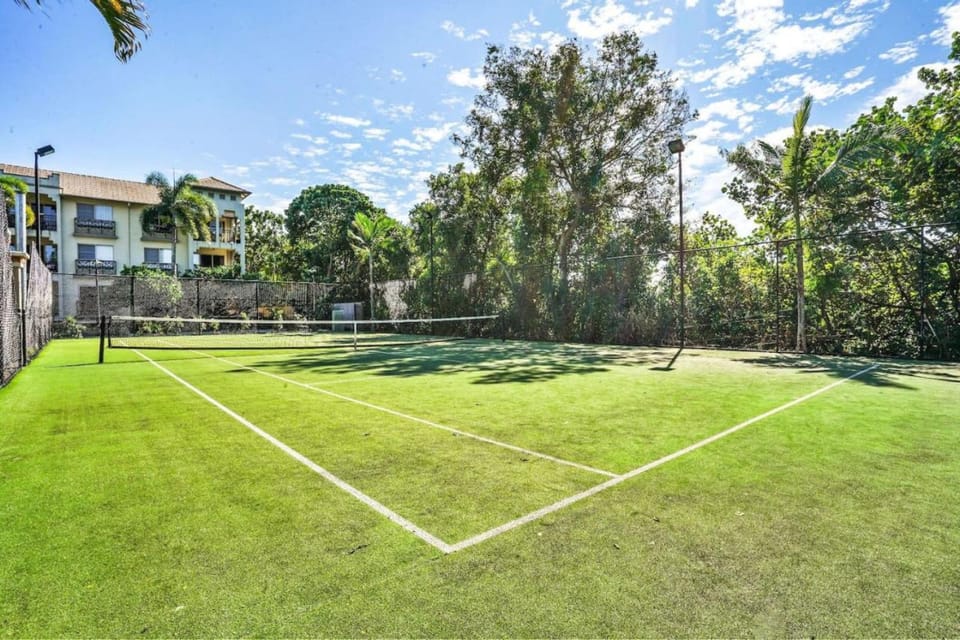 Tennis court