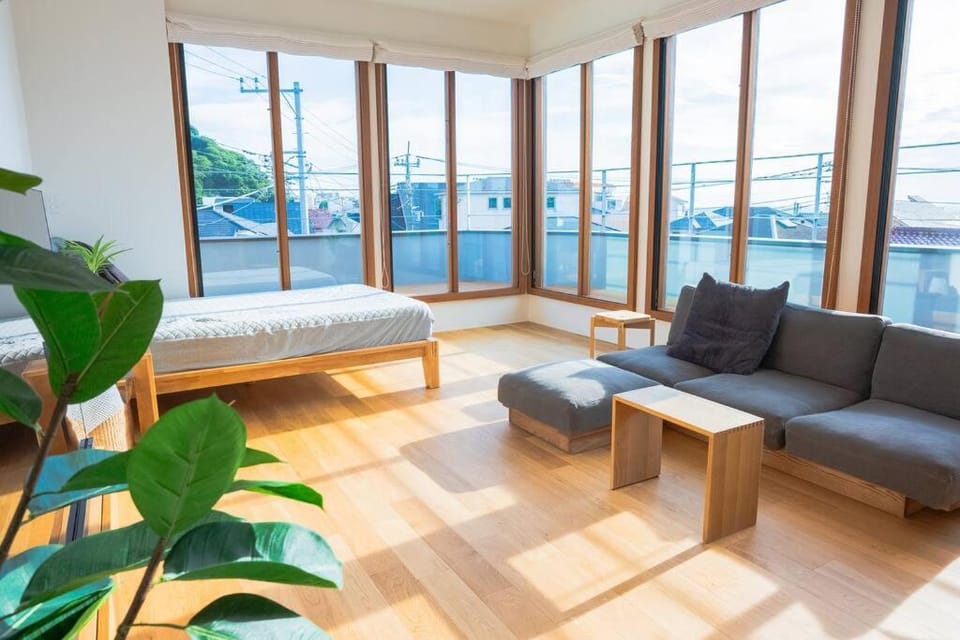 葉山 森戸海岸すぐの富士山と海が一望できるヴィラ bbq Villa in Kanagawa Prefecture