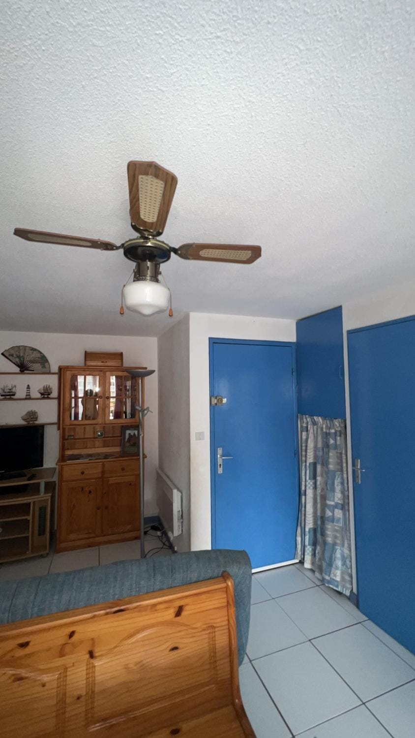 Living room, fireplace