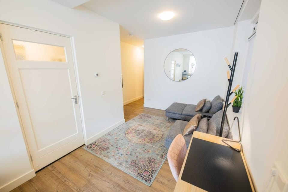 Stylish 50m2 Two-Bedroom Apartment - SD23K Apartment in Eindhoven