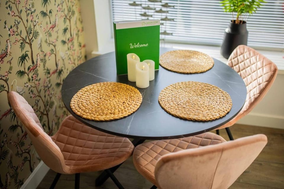 Stylish 50m2 Two-Bedroom Apartment - SD23K Apartment in Eindhoven