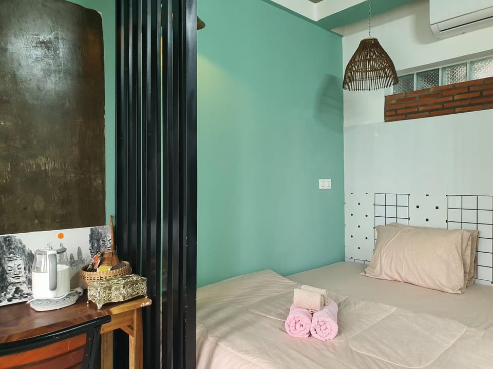 Bed, Photo of the whole room
