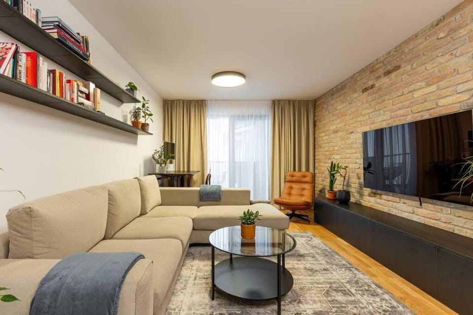 BNB Slovakia Modern Urban Sanctuary Apartment in Bratislava