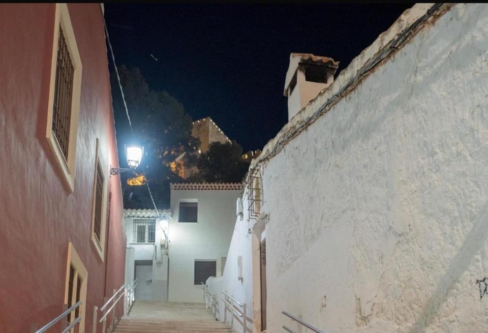 El Patio Del Castillo Villa in Valencian Community
