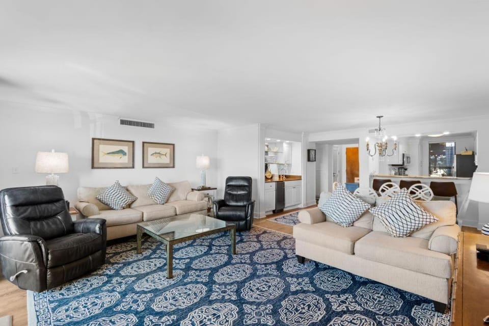 Coastal Charm 3BR Condo with Resort Amenities House in South Carolina