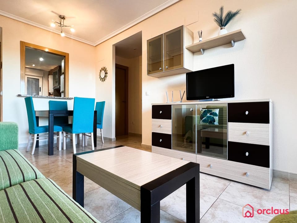 TV and multimedia, Living room, Dining area