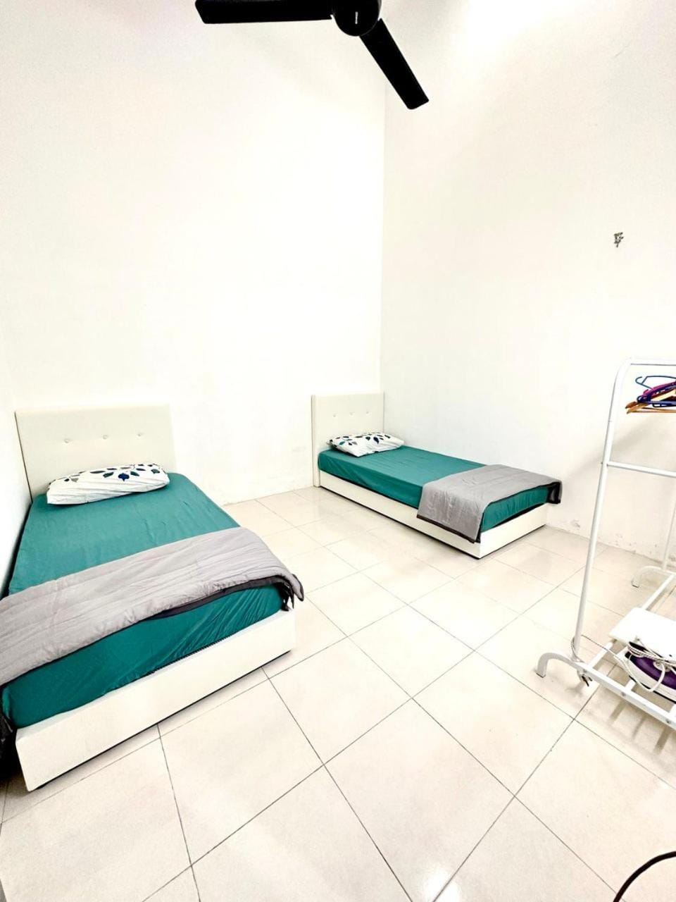 Bedroom, air conditioner