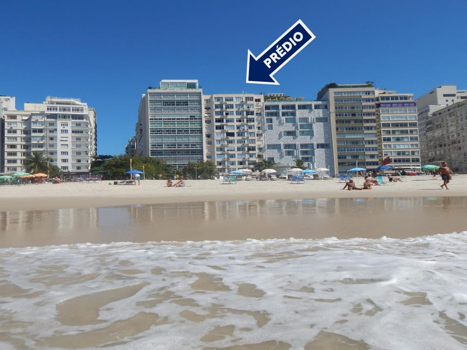 Flat Atlântica Alto luxo - Posto 6 Copacabana - CP02 Apartment in Rio de Janeiro