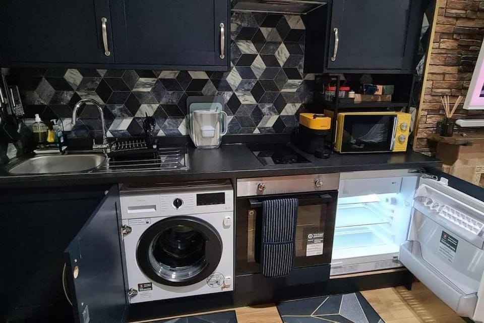 Kitchen or kitchenette, minibar, pet friendly, washing machine