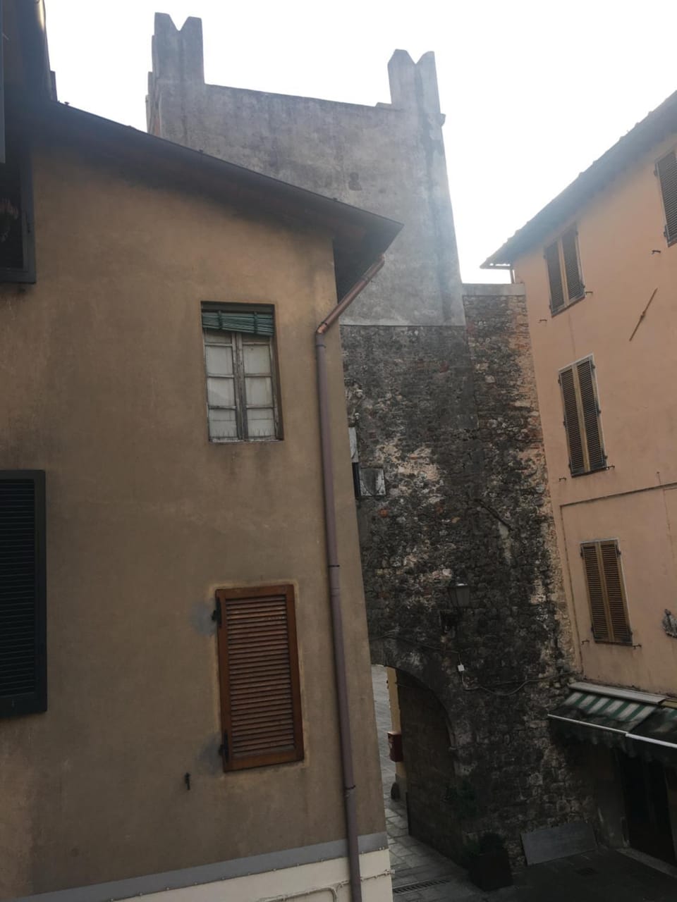 Day, Landmark view