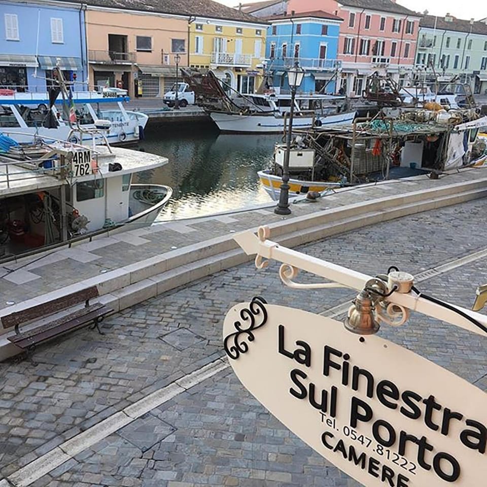 La Finestra sul Porto Bed and Breakfast in Cesenatico