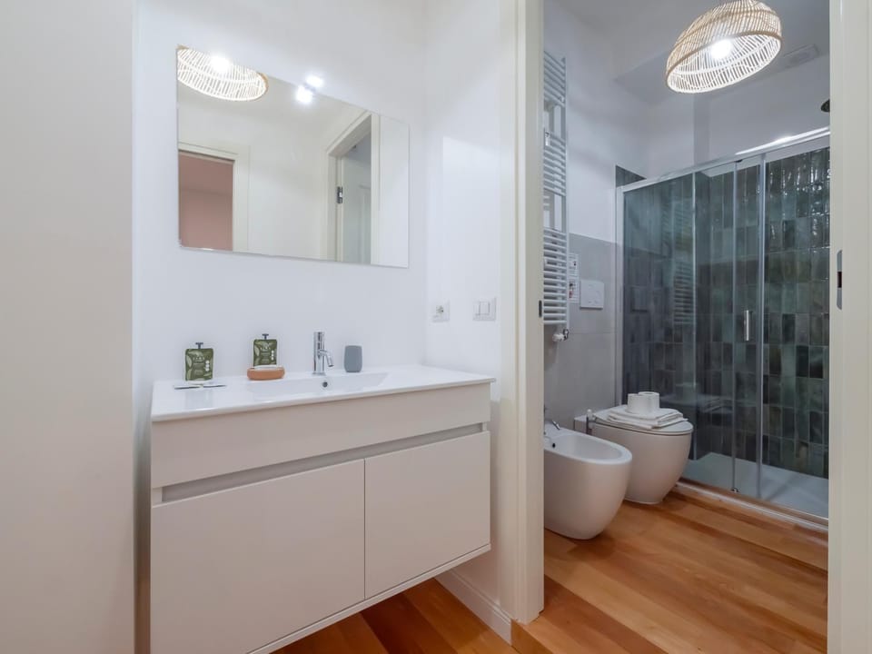 Shower, Toilet, Bathroom, bidet