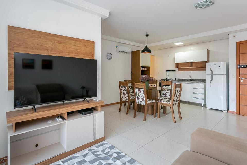 TV and multimedia, Dining area