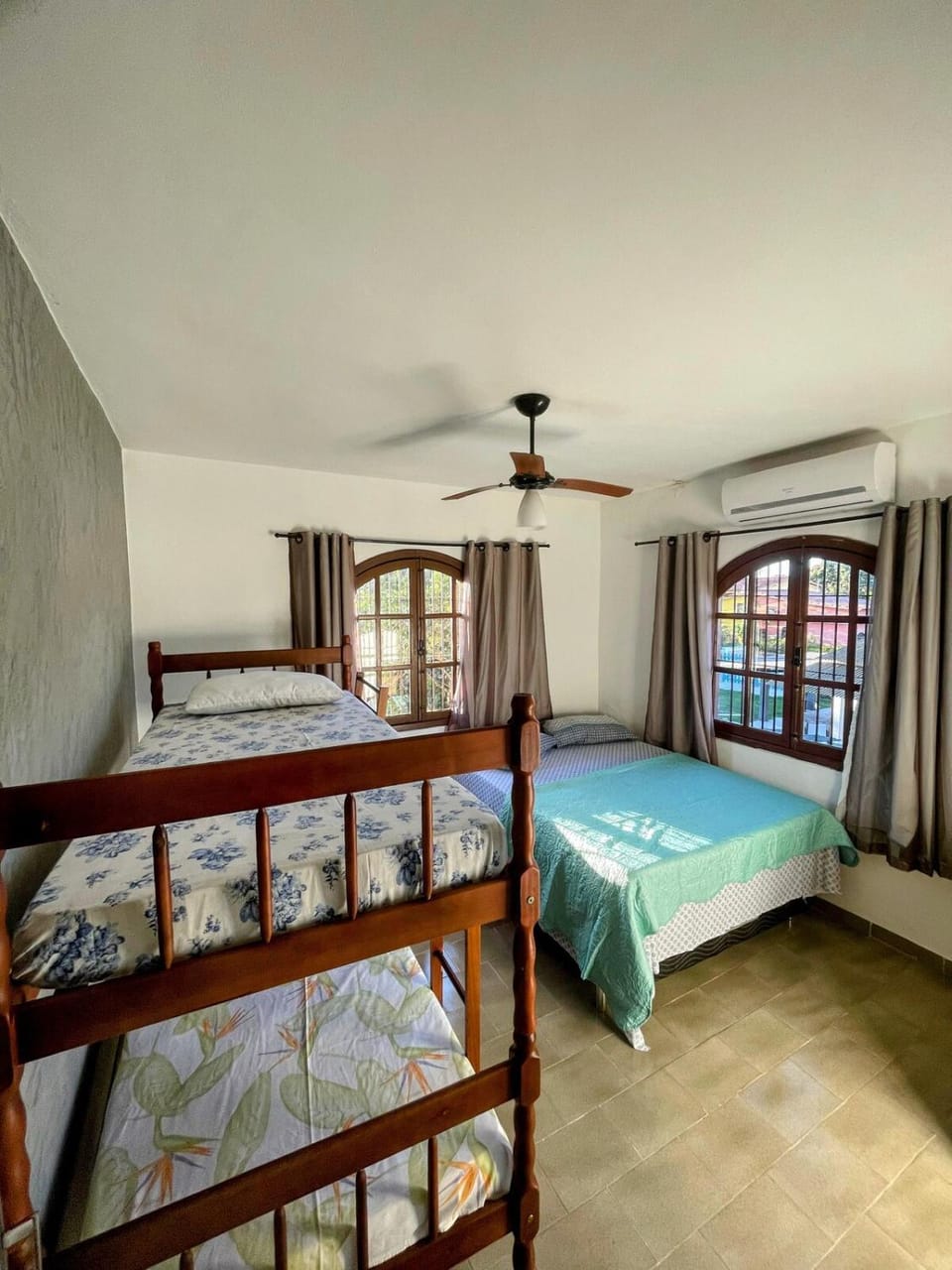 Bed, Bedroom, bunk bed