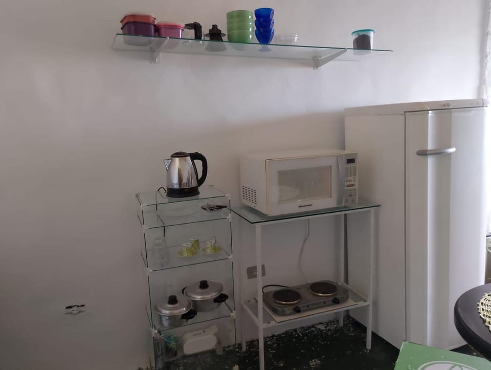 Coffee/tea facilities, Kitchen or kitchenette, minibar, oven