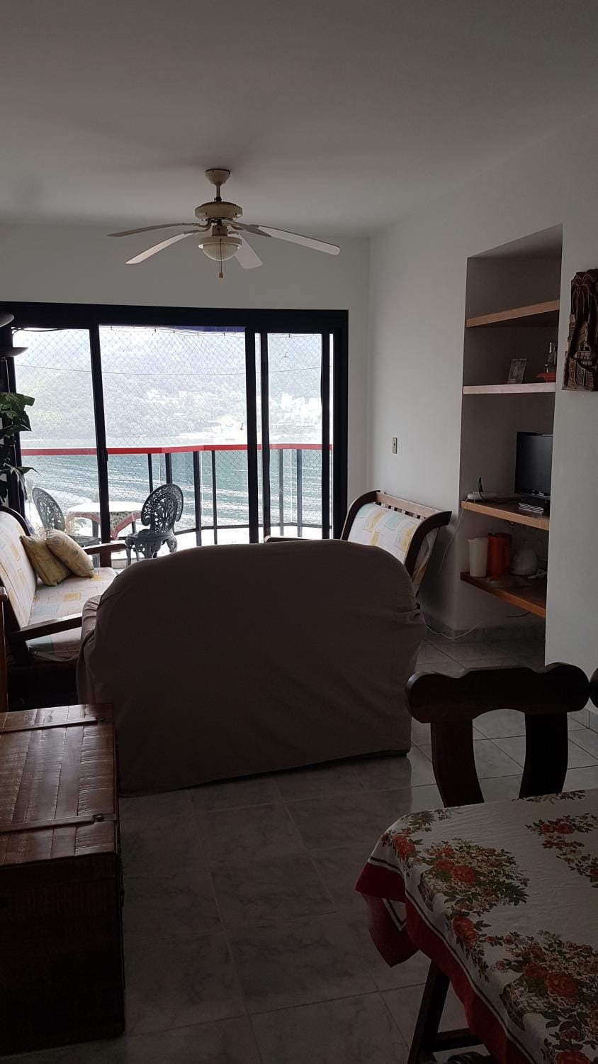 Apartamento Beira Mar II Apartment in Caraguatatuba