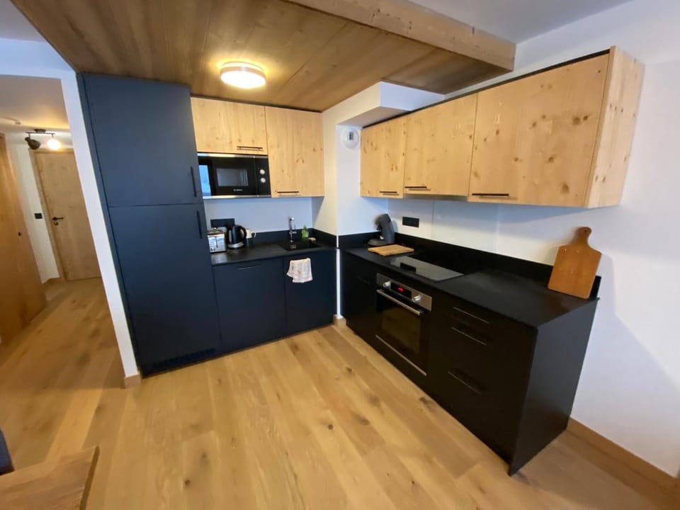 Appartement spacieux avec parking à La Chapelle-d'Abondance - FR-1-692-94 Apartment in Haute-Savoie