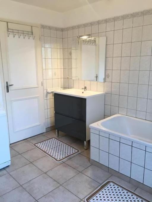 Bathroom, Bath
