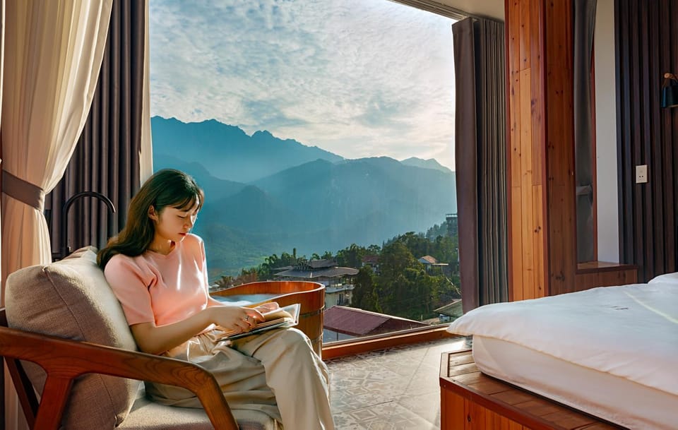 Bed, Hot Tub, View (from property/room), Guests, Bath