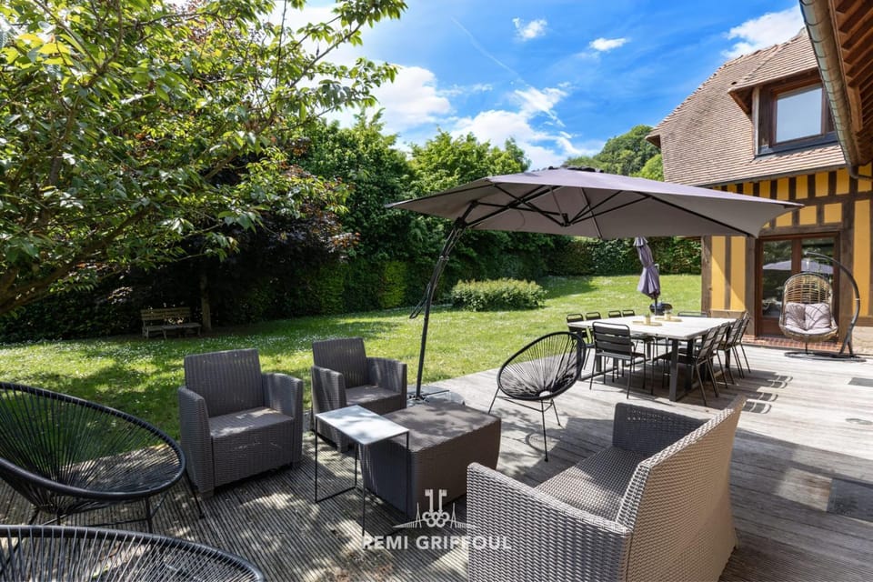 Eva Home Stunning Villa with Garden Sleeps 10 Villa in Honfleur