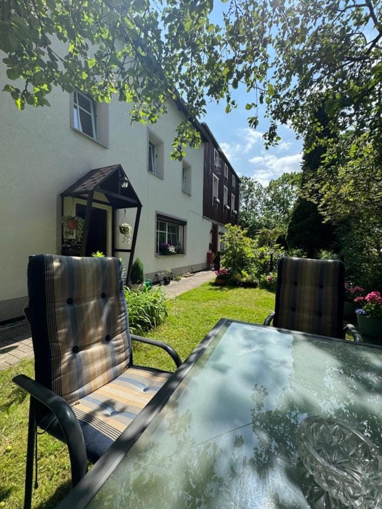 Apartament nad rzeką Apartment in Lower Silesian Voivodeship