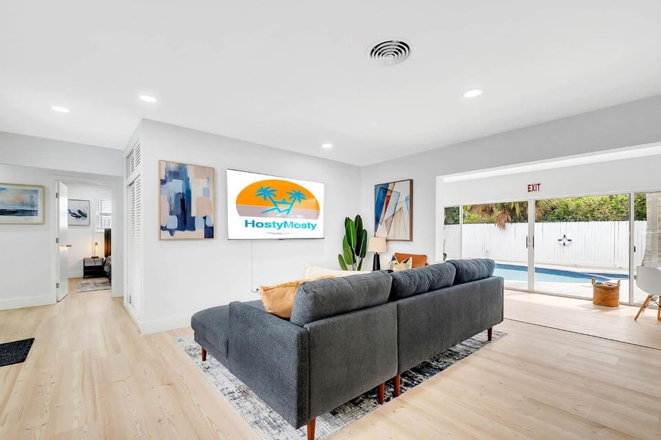 Seating area, Swimming pool