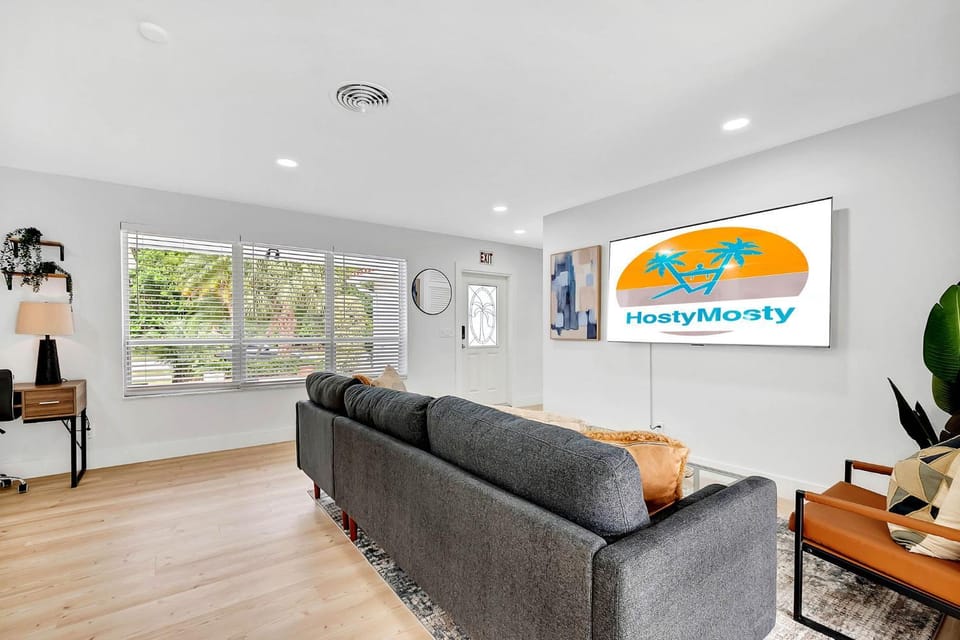 TV and multimedia, Living room, Logo/Certificate/Sign, Certificate/Award