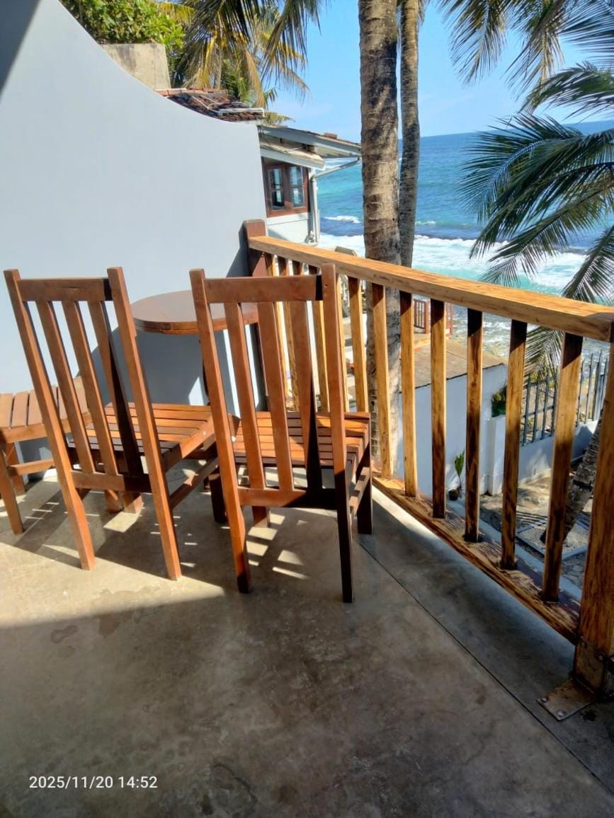 Asa Bay Beach Resort Hotel in Southern Province