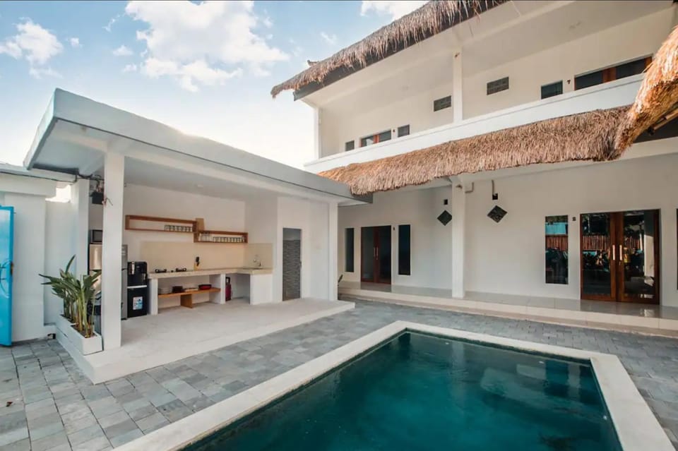 Property building, Patio, Day, View (from property/room), Balcony/Terrace, Dining area, Pool view, Swimming pool, Swimming pool